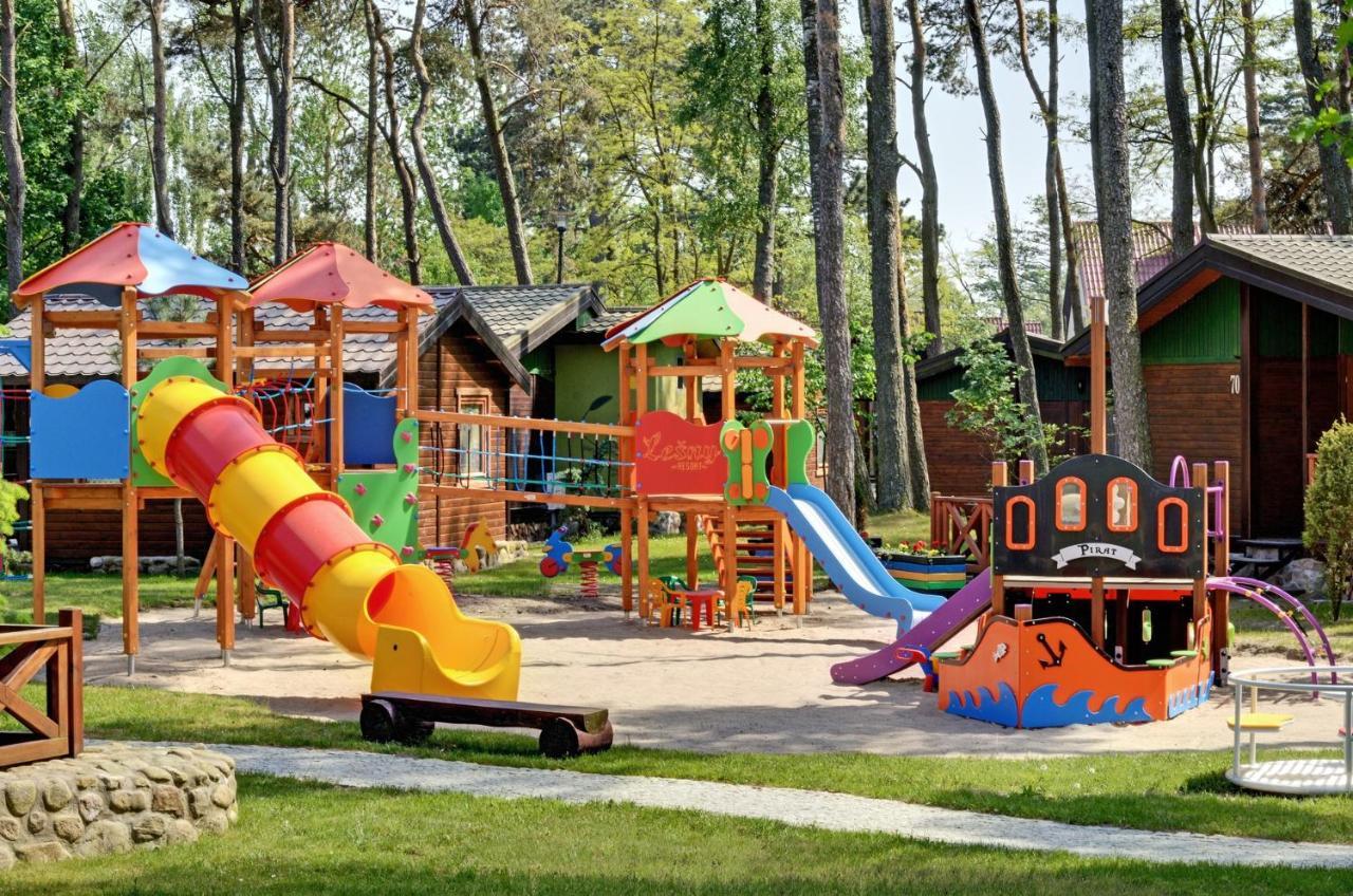 Osrodek Wczasowy Lesny Resort Mielno Mielno  Exterior foto